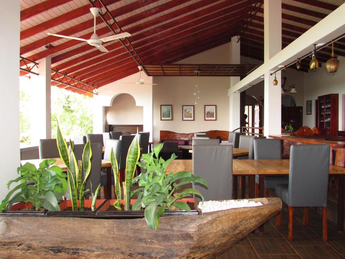 Edelwyss-Inn Morogoro Esterno foto